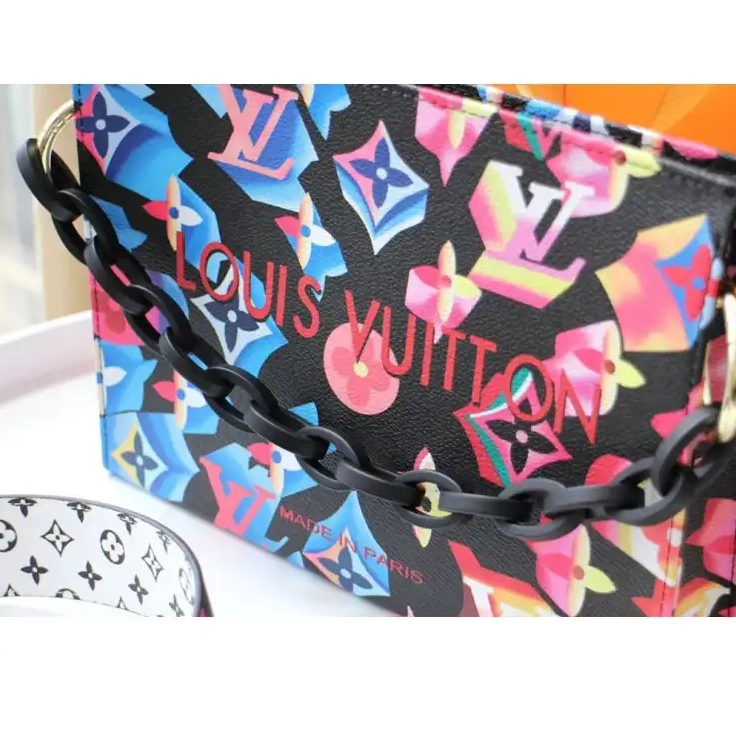 Brother Sam Yupoo Bags LV 205B570044 0822